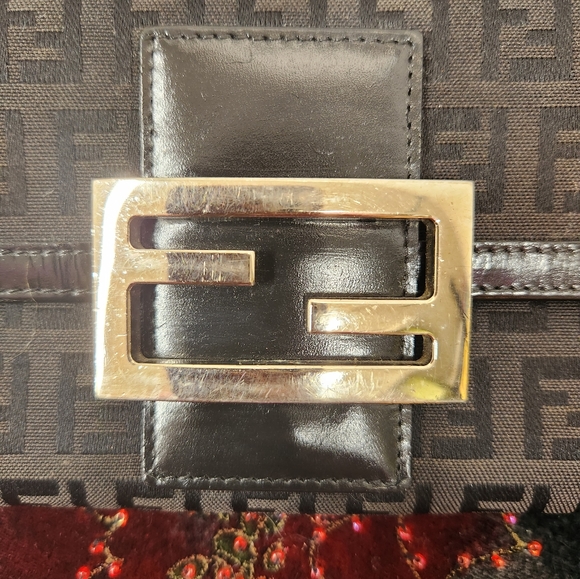 Fendi Wallet - Picture 13 of 15